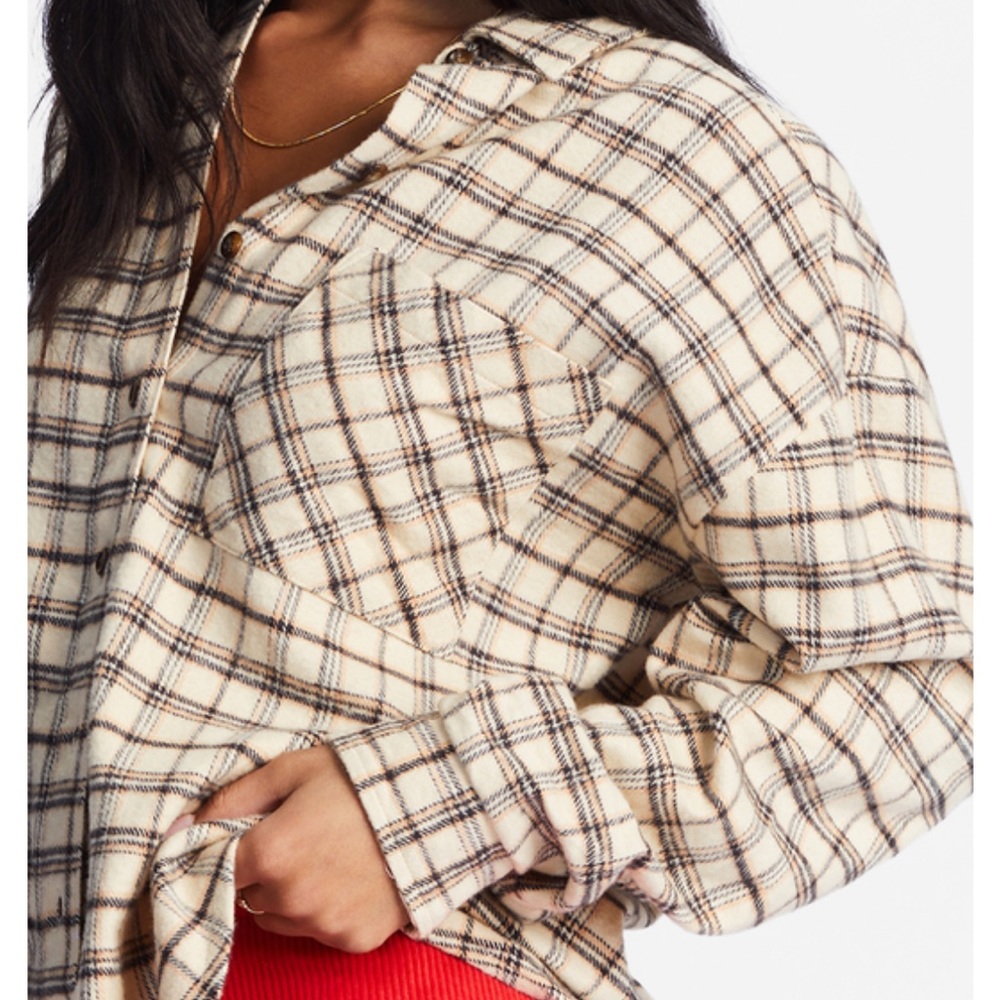 Billabong Plaid Easy Breezy Long Sleeve Button-Up Shirt Flannel Shacket NWT - Picture 4 of 6